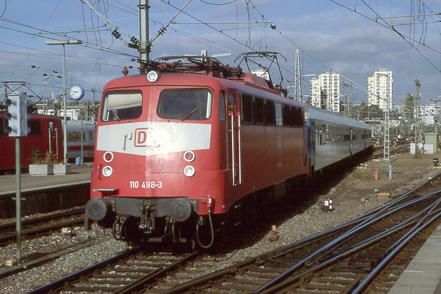 DB 110 498-3