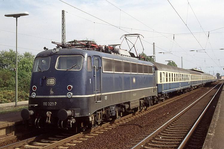 DB 110 321-7