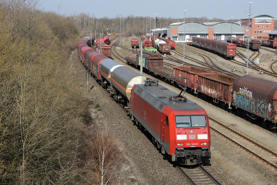 DB 152 123