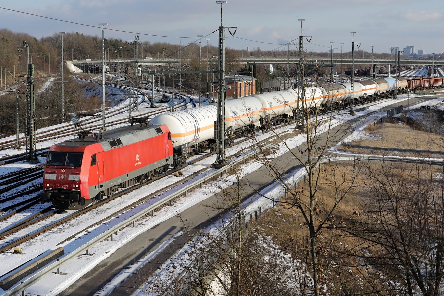 DB 152 051