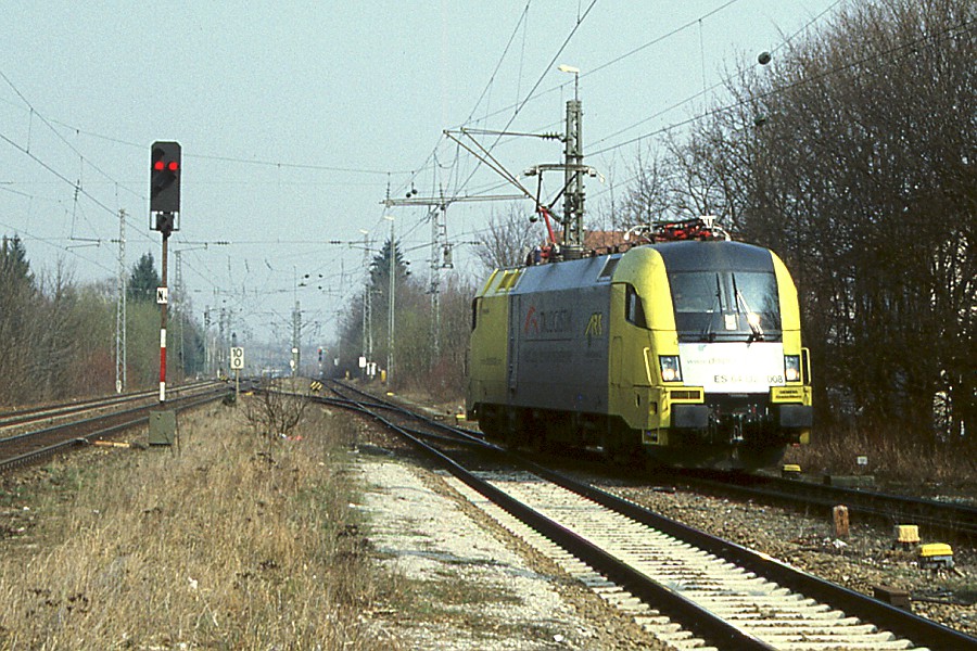 Dispolok ES 64 U2 008