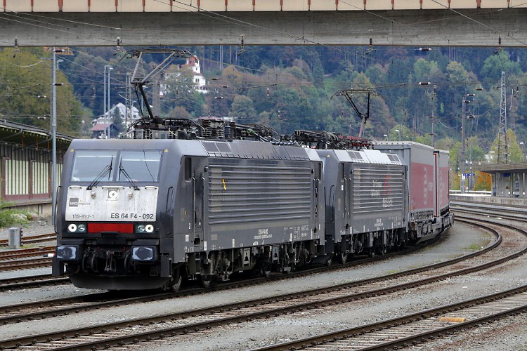 MRCE ES64 F4 092