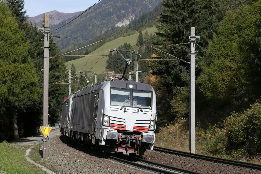 Lokomotion 193 776 und 193 775