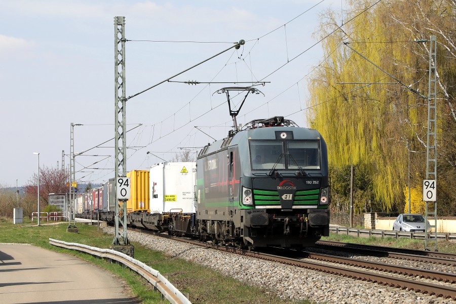 ELL 193 252