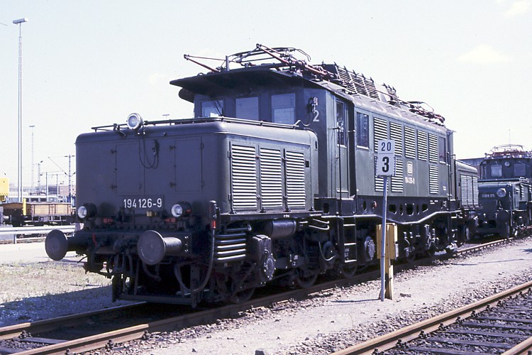 DB 194 126-9