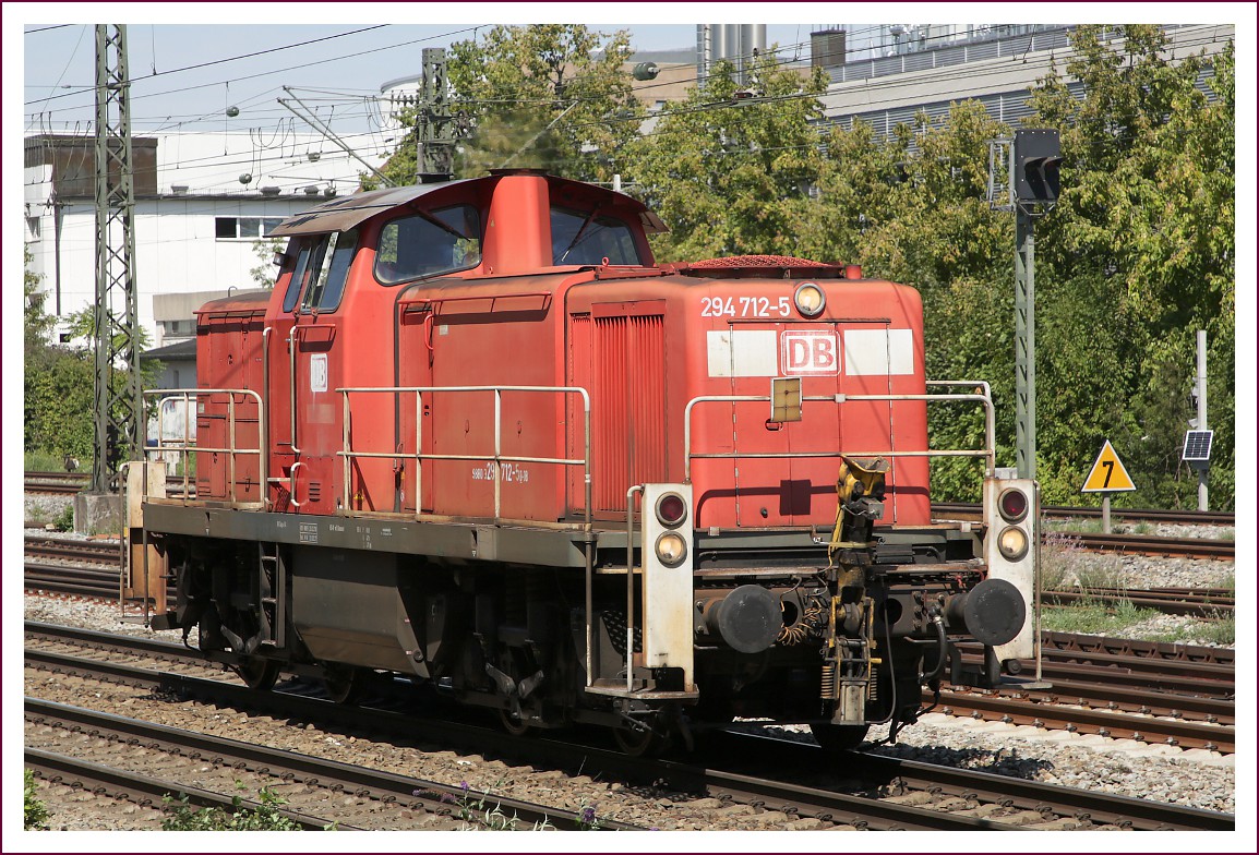 DB 294 712