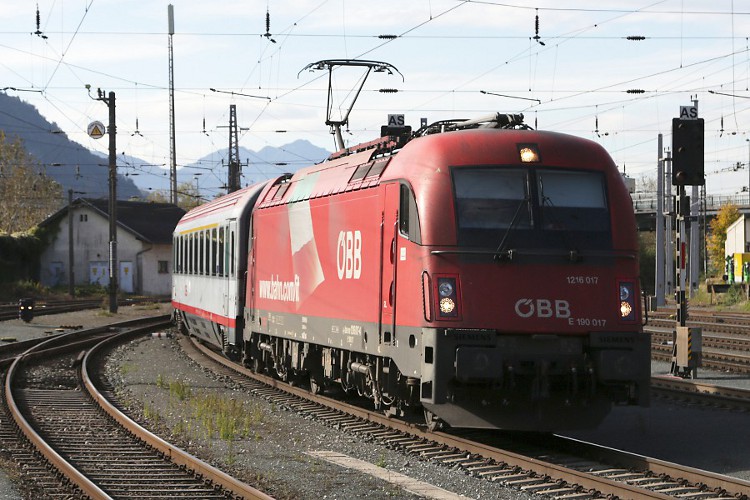 ÖBB 1216 017 Italien-Lok, EC82