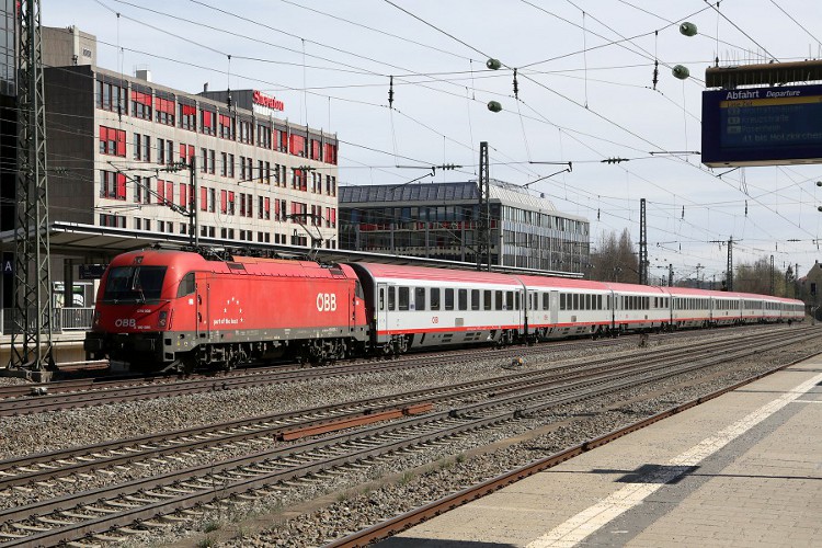 ÖBB 1216 008, EC88