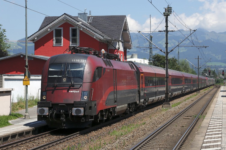 ÖBB 1116 221 Railjet