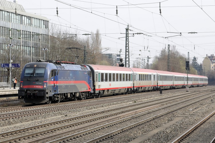 ÖBB Taurus Nightjet 1216 012