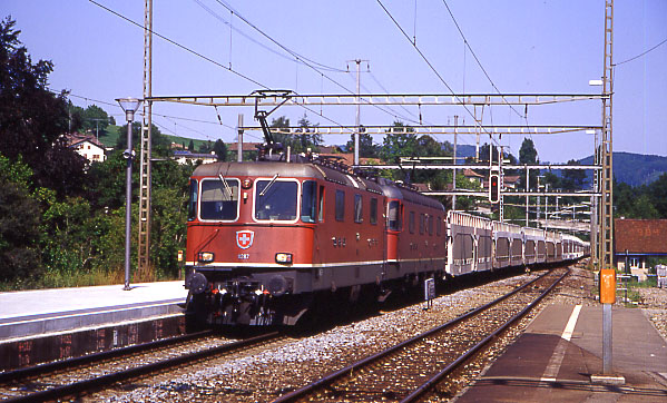 SBB Re 4/4 II 11287 + Re 6/6 11678